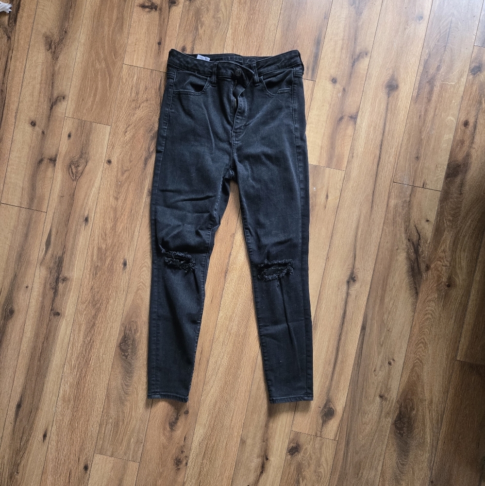 American Eagle Black Distressed Skinny Jeans